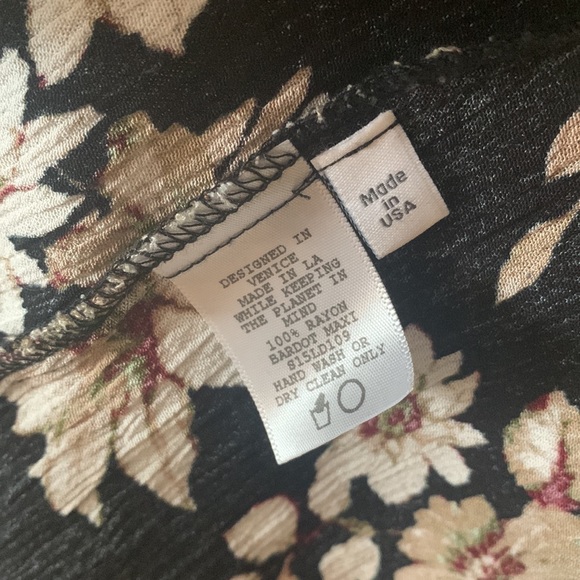 FLYNN SKYE • Bardot Maxi • Black Magic Floral • Small • - Picture 5 of 6